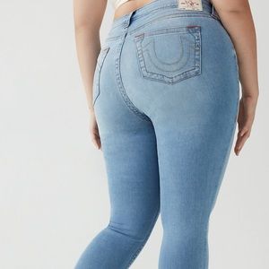 Jennie Curvy Skinny Jean